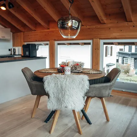 Bergblick Apartament *